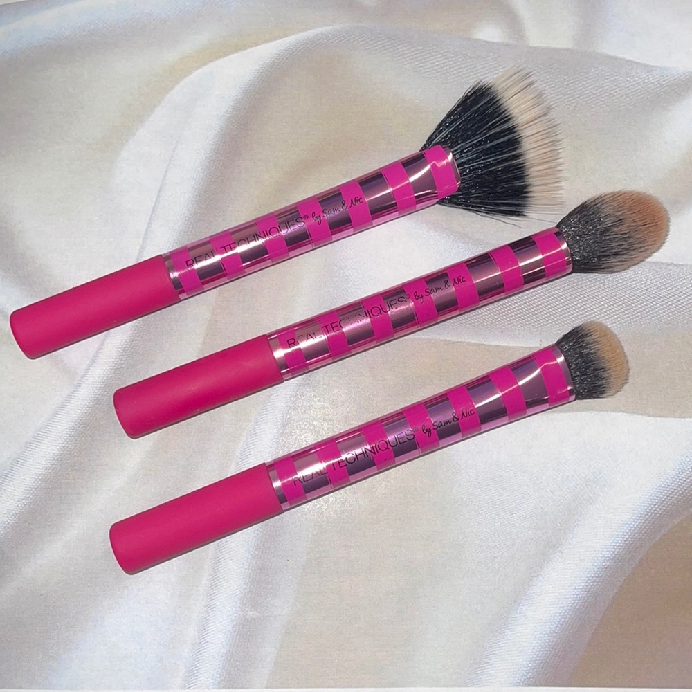 ✨RT Ready Set Glow Brush Set